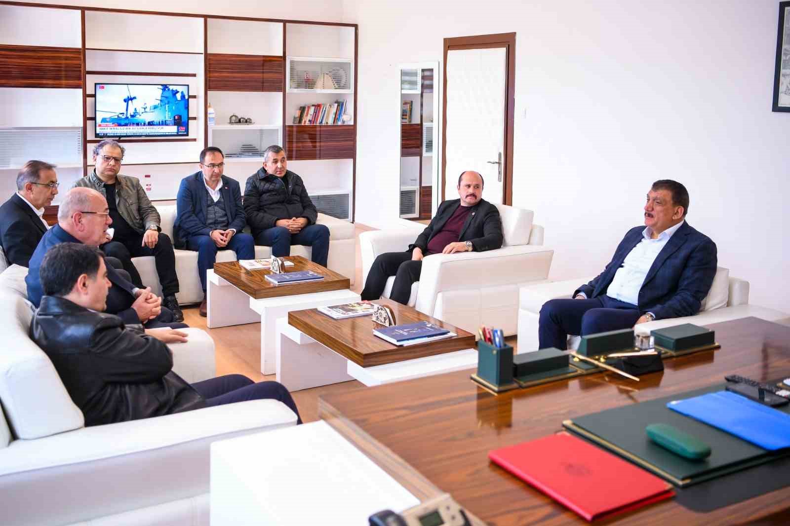 ANKARA VALİSİ VASİP ŞAHİN’İ MALATYA’DA AĞIRLAYAN MALATYA BÜYÜKŞEHİR BELEDİYE BAŞKANI