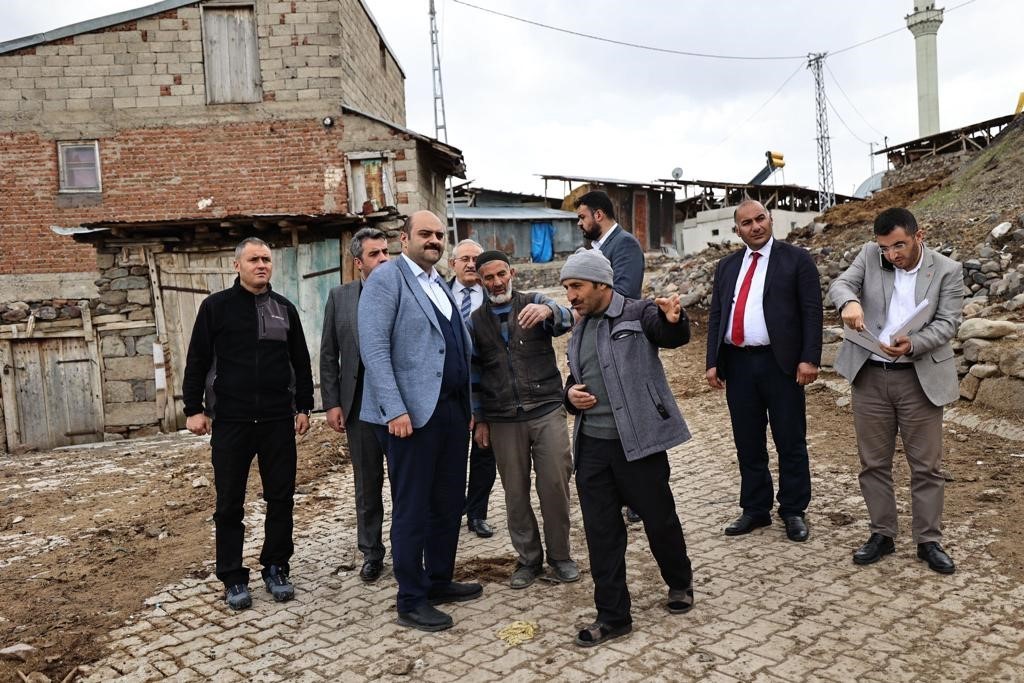 YÜZÖLÇÜMÜ İTİBARİYLE ERZURUM’UN EN BÜYÜK MERKEZ İLÇESİ OLAN AZİZİYE’DEKİ SEÇİM