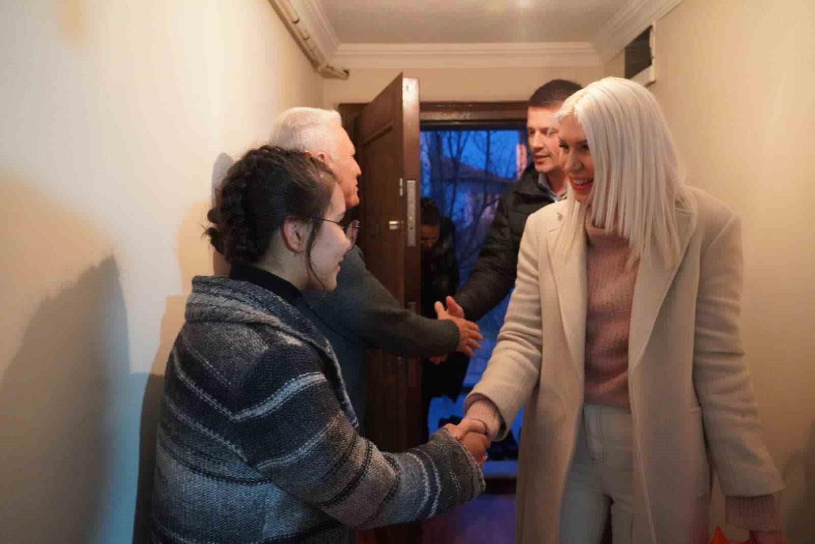 BİLECİK BELEDİYE BAŞKAN V. MELEK MIZRAK SUBAŞI EŞİ BERAT SUBAŞI