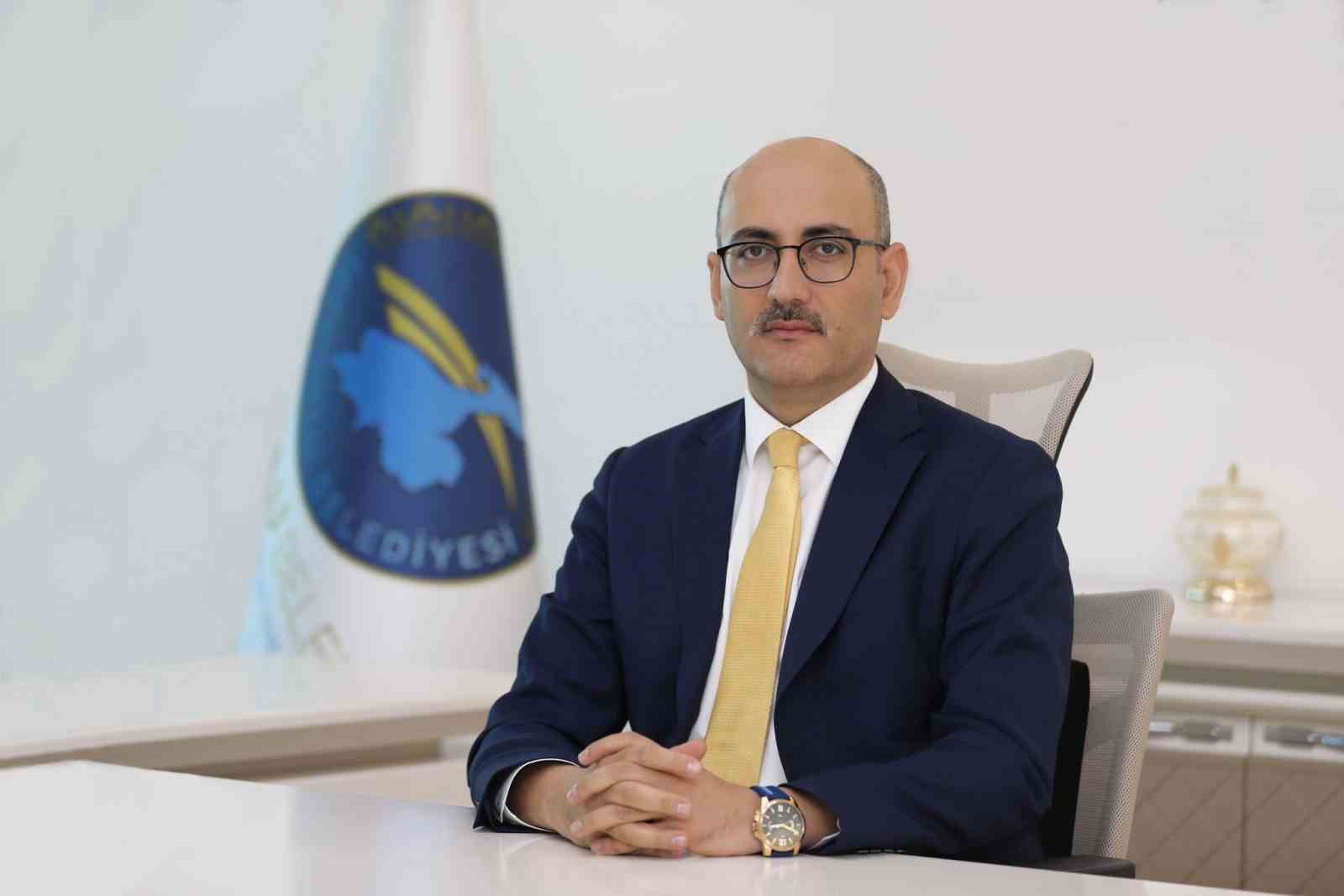 VAN’IN İPEKYOLU KAYMAKAMI VE BELEDİYE BAŞKAN VEKİLİ İHSAN EMRE AYDIN,