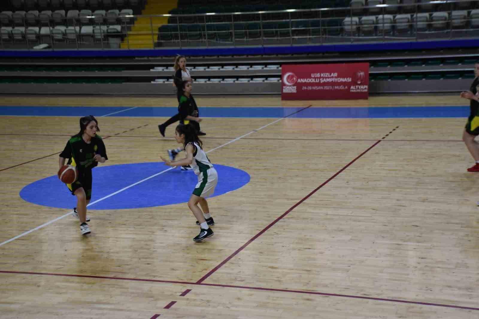 MUĞLA GENÇLİK VE SPOR İL MÜDÜRLÜĞÜ ORGANİZASYONUNDA TBF U16 KIZLAR