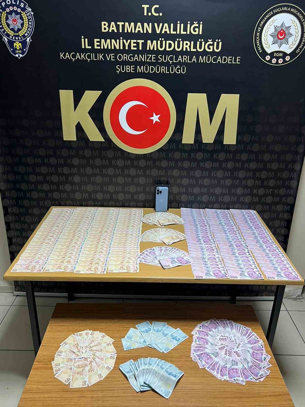 BATMAN’DA TELEFON SATICILIĞI YAPAN BİR KİŞİNİN İHBARI ÜZERİNE HAREKETE GEÇEN