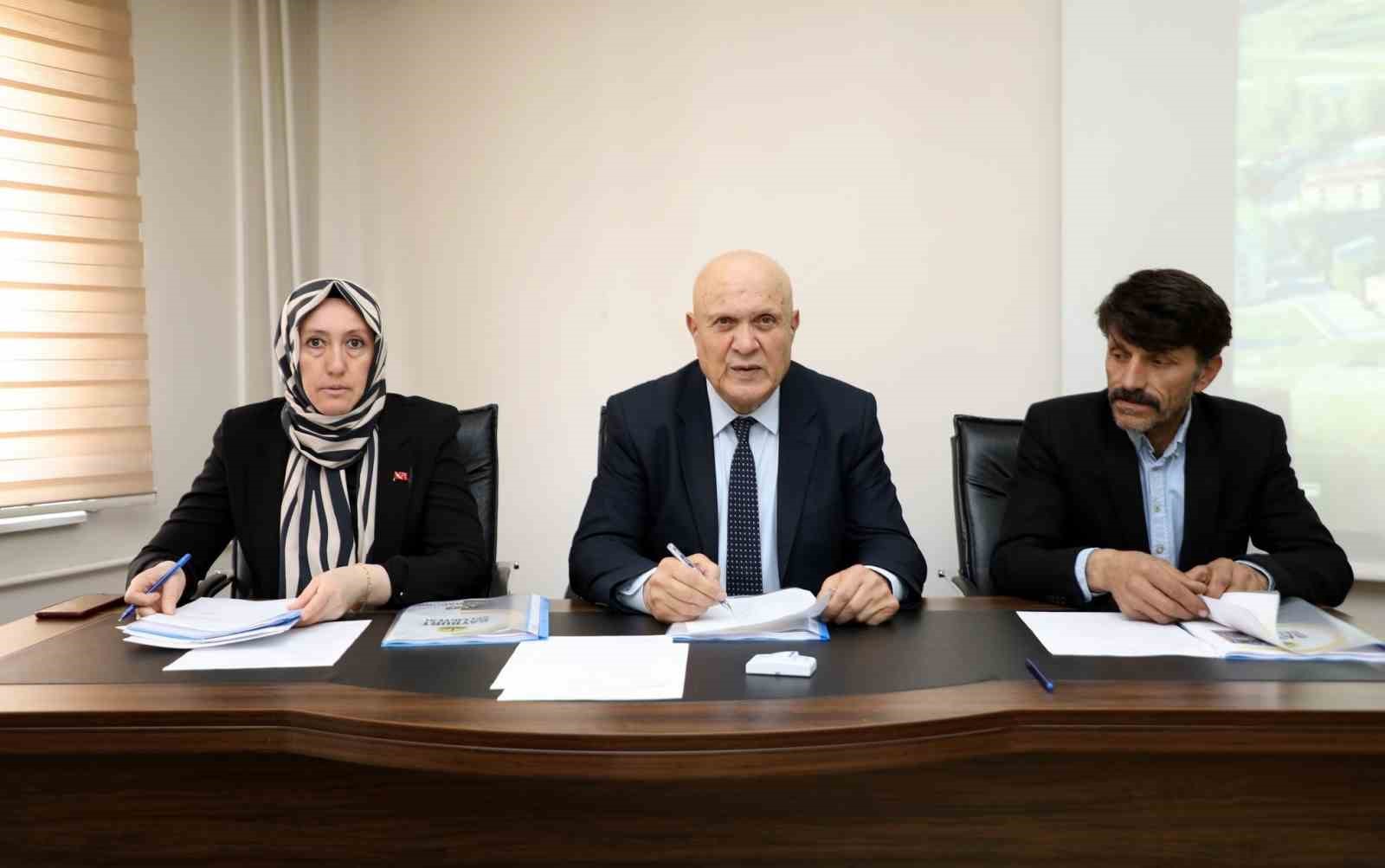 BAYBURT’TA NİSAN AYI OLAĞAN MECLİS TOPLANTISI YAPILDI