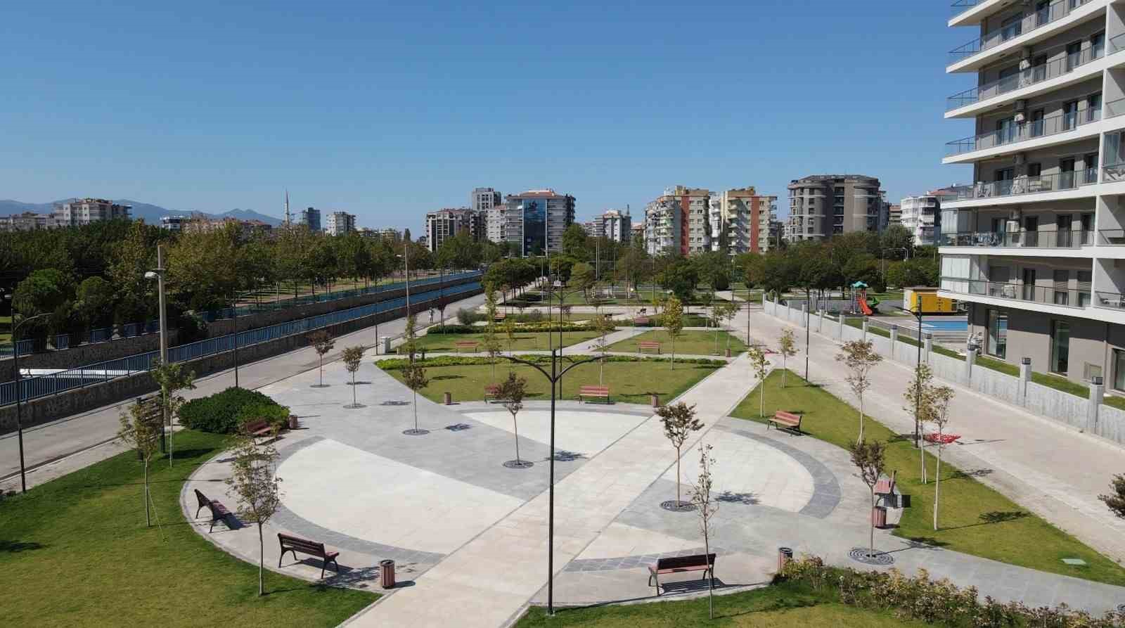 BAYRAKLI’YA MODERN PARKLAR VE YEŞİL ALANLAR KAZANDIRAN BAYRAKLI BELEDİYESİ, SMYRNA