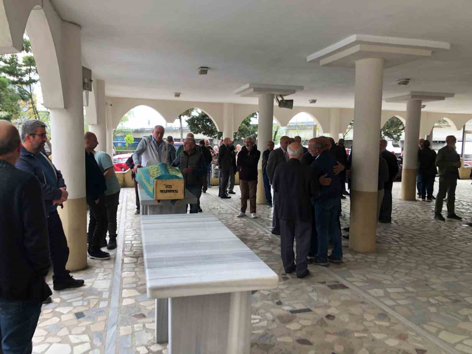 YAKUP KADİR CİHAN İÇİN BUGÜN PAZAR İLÇESİ SAHİL CAMİİ'NDE CENAZE