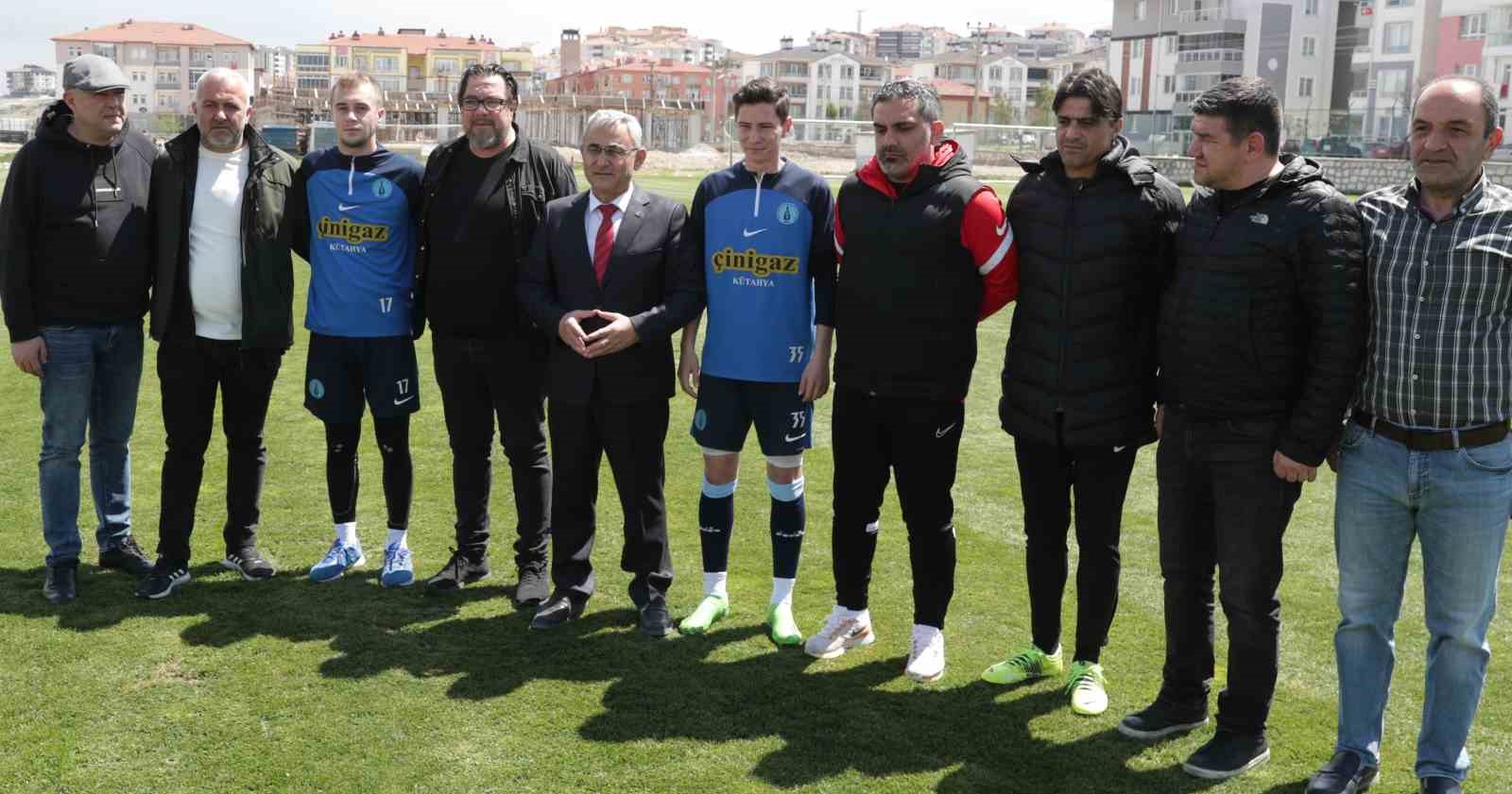 BELEDİYE KÜTAHYASPOR'A ALTYAPIDAN İKİ TAKVİYE