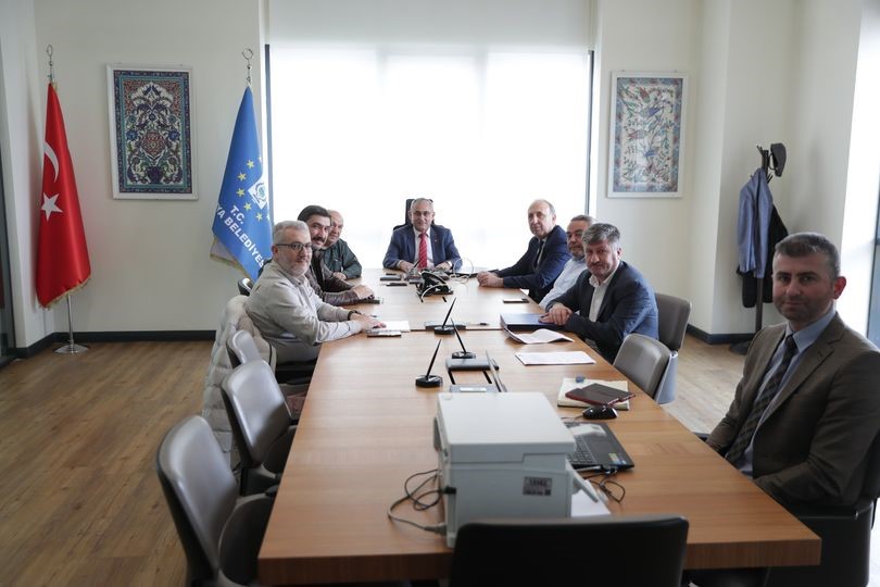 BELEDİYEDE YENİ ENCÜMEN ÜYELERİ GÖREVLERİNE BAŞLADI