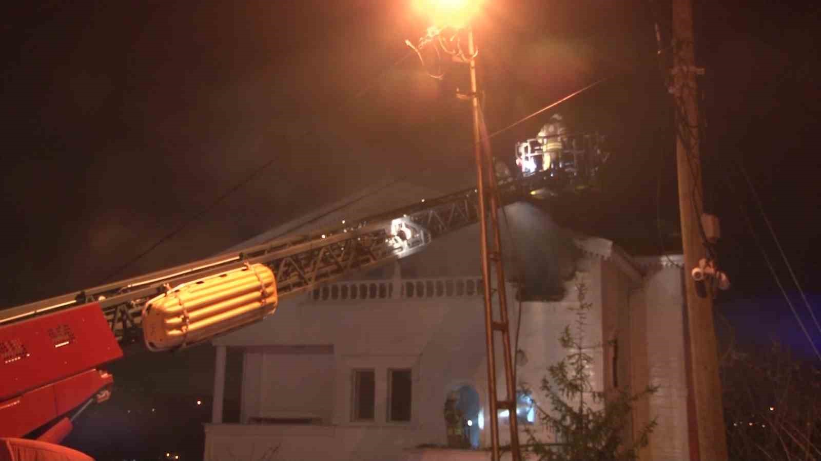 BEYKOZ’DA KORKUTAN YANGIN