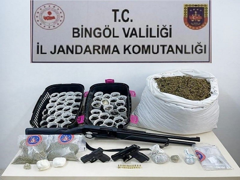 BİNGÖL MERKEZLİ İKİ İLDE YAPILAN İCRA EDİLEN “KÖKÜNÜ KURUTMA OPERASYONU”