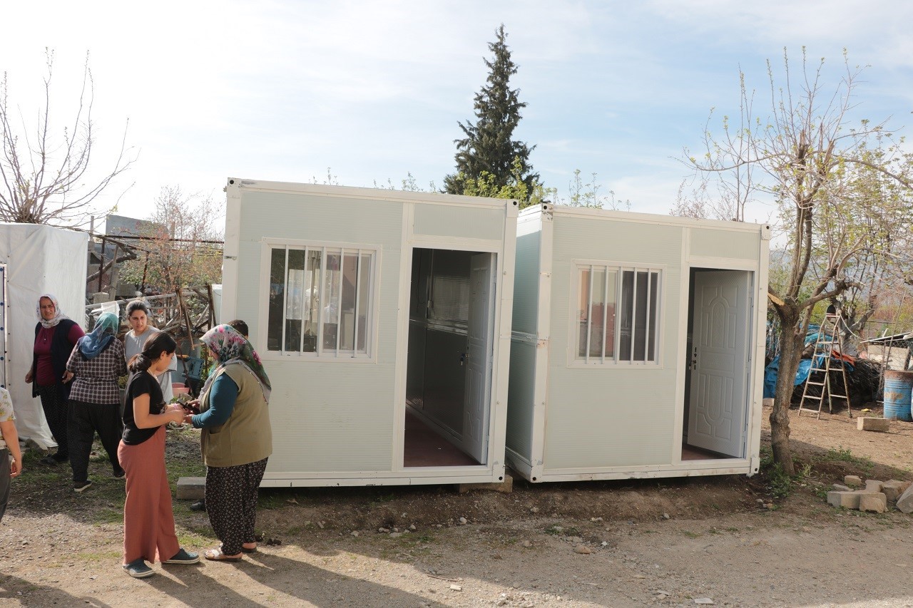 KATLANABİLİR KONTEYNERLER, KIRSAL ALANDA KURULMAYA BAŞLADI