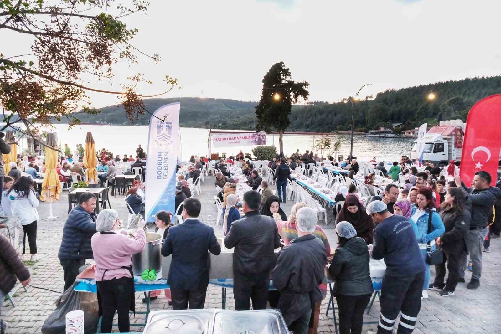 BODRUM BELEDİYESİ’NİN İFTAR PROGRAMLARI SÜRÜYOR