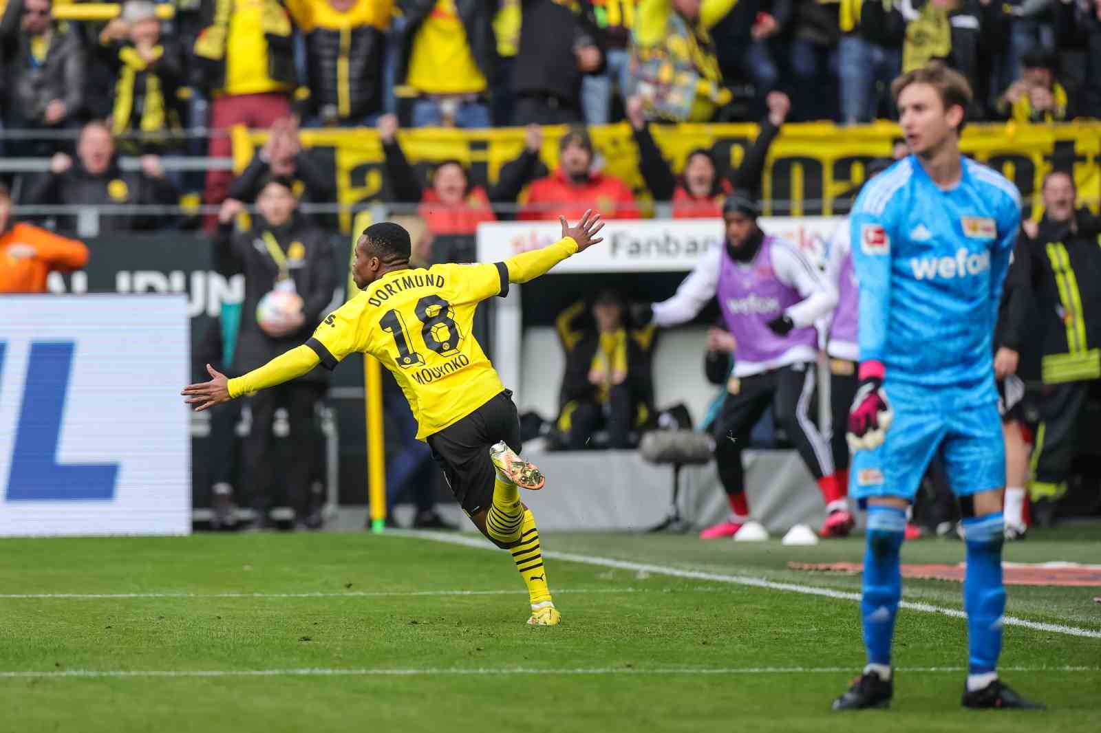 BORUSSİA DORTMUND BUNDESLİGA’NIN 27. HAFTASINDA EVİNDE KARŞILAŞTIĞI UNİON BERLİN’İ 2-1