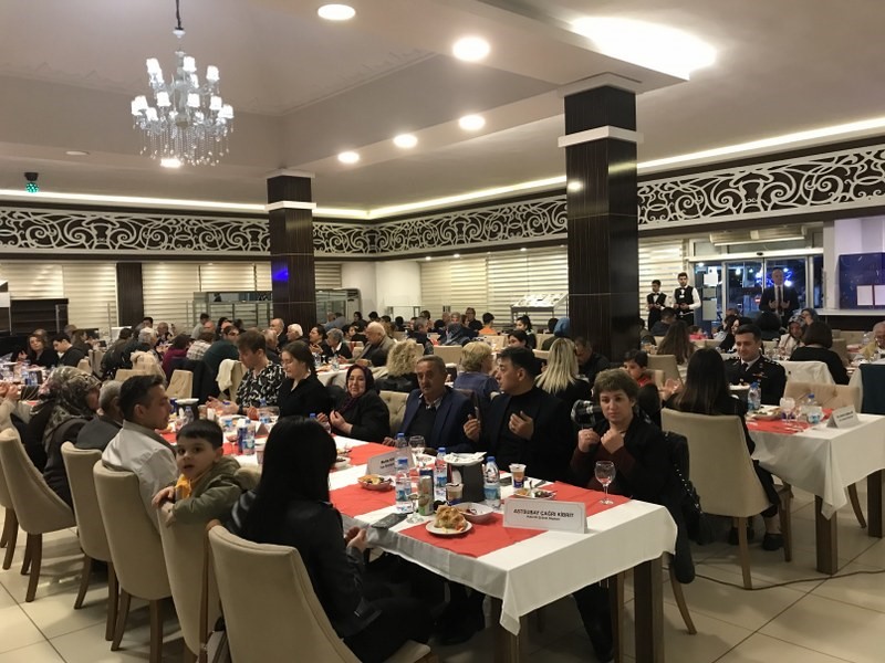 İFTAR YEMEĞİNE KATILANLAR