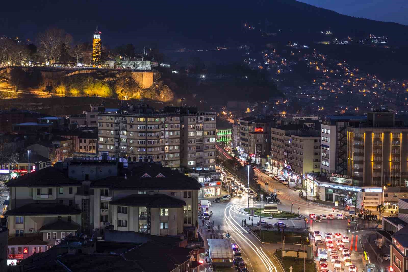 BURSA BÜYÜKŞEHİR BELEDİYESİ, VATANDAŞLARIN HUZURLU BİR BAYRAM GEÇİRMELERİ İÇİN GEREKEN