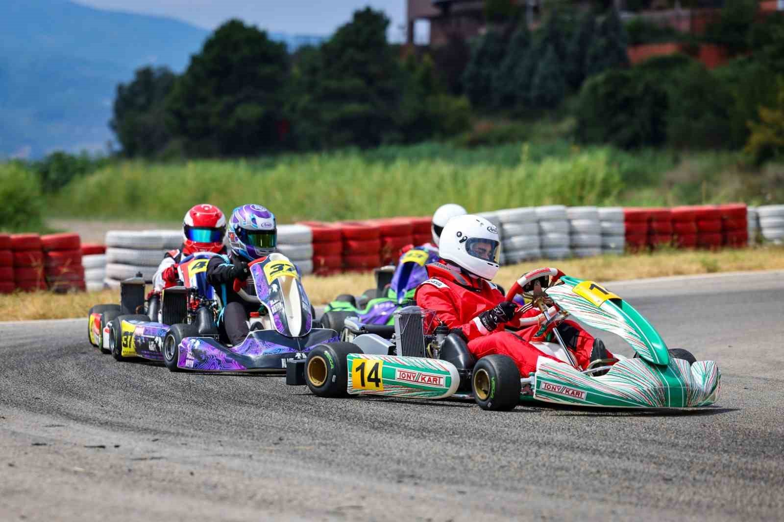 MOTUL TÜRKİYE KARTİNG ŞAMPİYONASI’NIN 1. AYAK YARIŞ BAŞLIYOR.