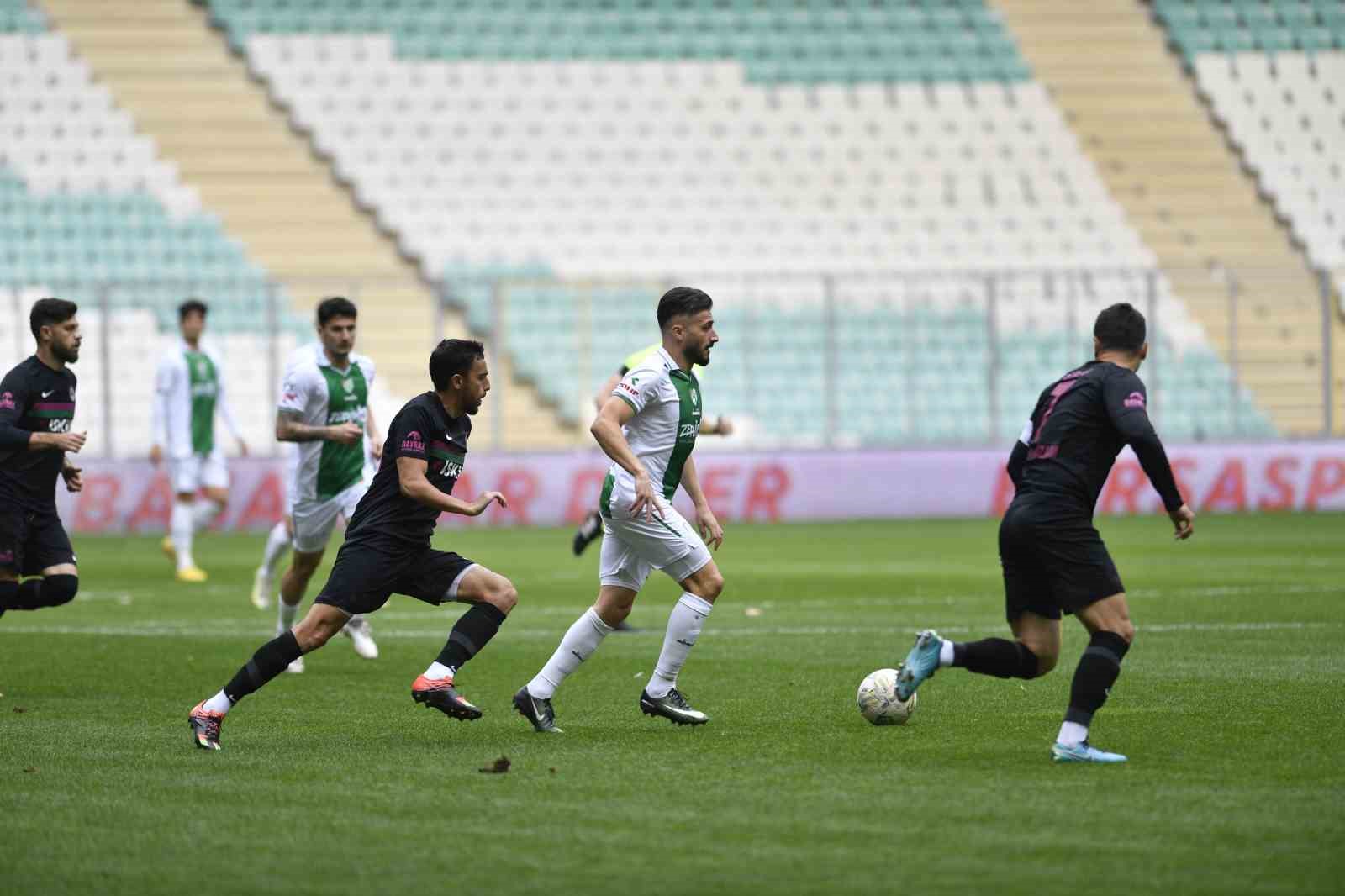 BURSASPOR DEPLASMANDA ISPARTA 32 SPOR'LA KARŞILAŞACAK.