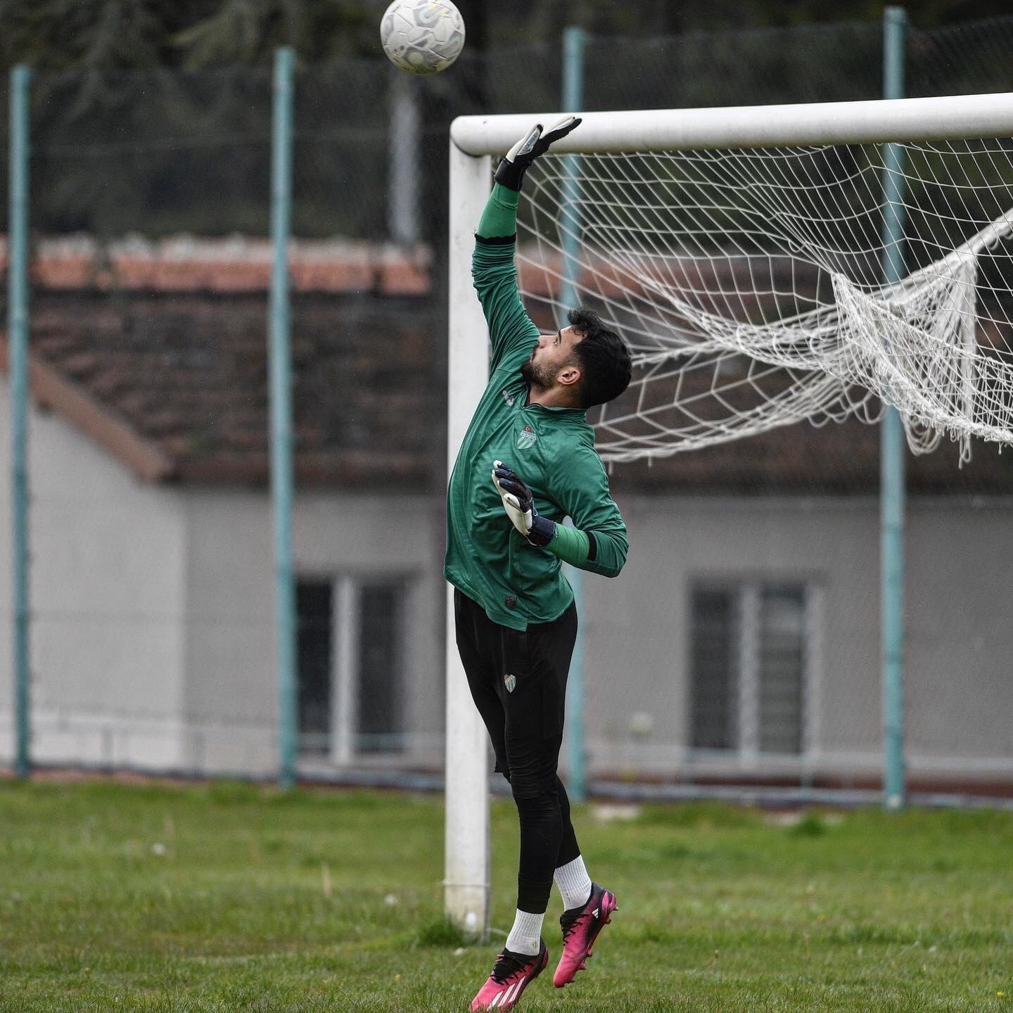 BURSASPOR SON ANTRENMANINI ISPARTA'DA GERÇEKLEŞTİRDİ.