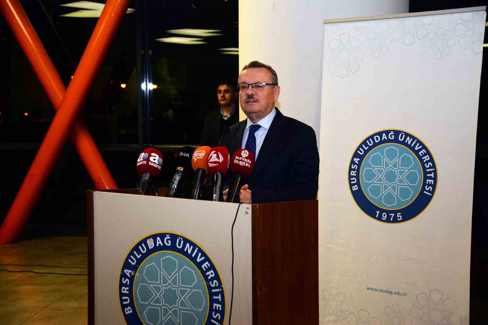 PROF. DR. AHMET SAİM KILAVUZ, HERKESTEN HELALLİK İSTEDİ.