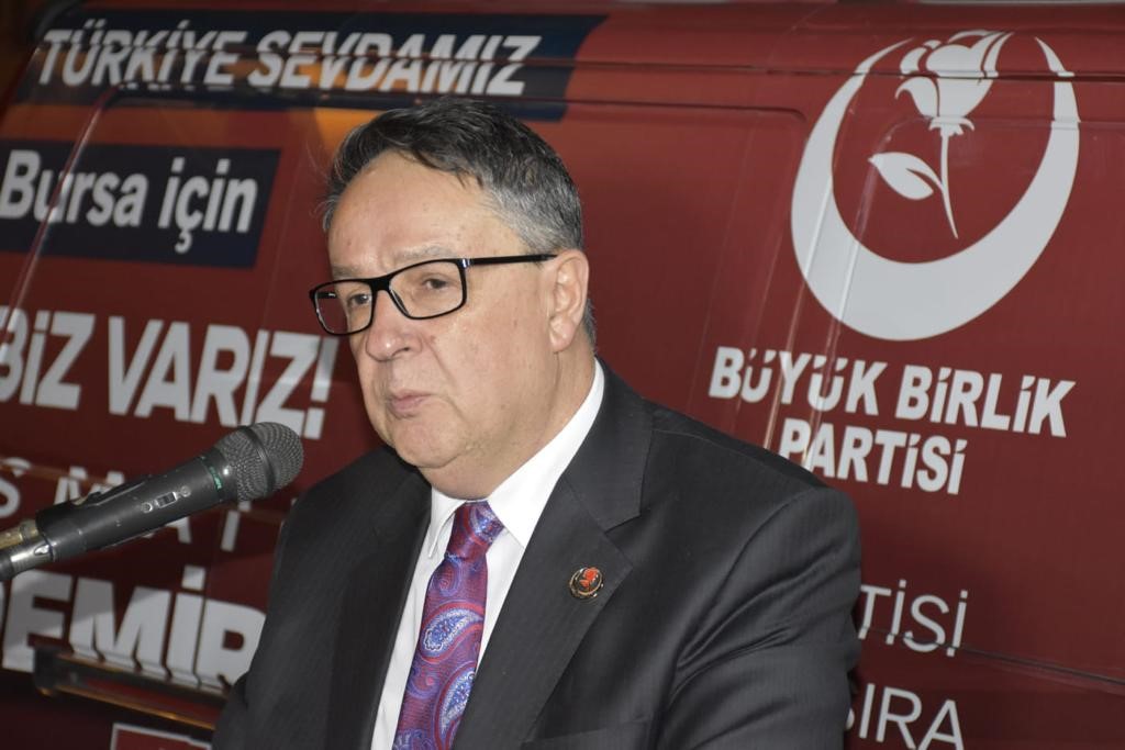 BÜYÜK BİRLİK PARTİSİ'NİN OSMANGAZİ İLÇESİ FATİH MAHALLESİ'NDE BULUNAN SEÇİM KOORDİNASYON