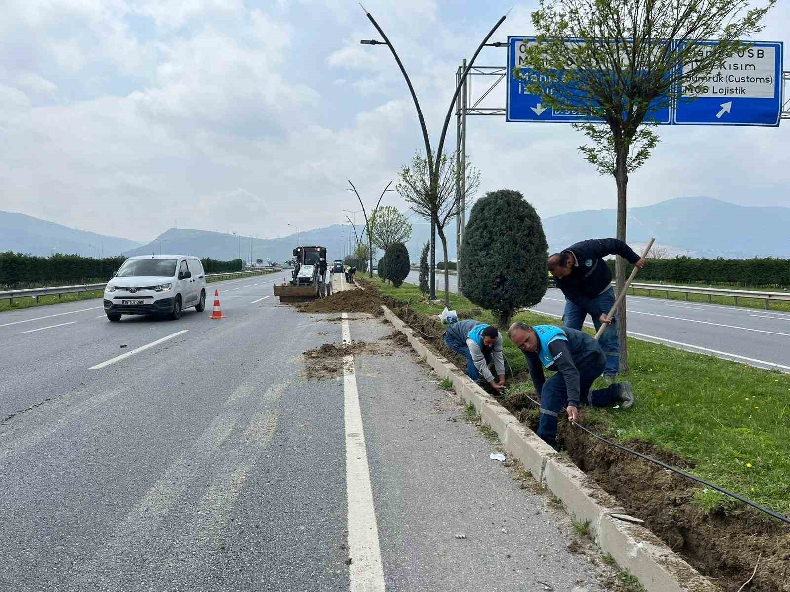 MANİSA BÜYÜKŞEHİR BELEDİYESİ, MANİSA-İZMİR ÇEVRE YOLU ÜZERİNDE ARAÇ SÜRÜCÜLERİNİN GÜVENLİĞİNİN