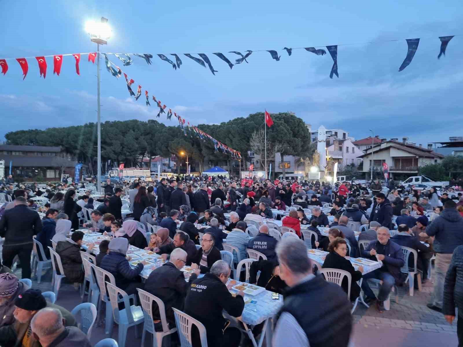 AYDIN (İHA) - AYDIN BÜYÜKŞEHİR BELEDİYESİ, RAMAZAN AYI BOYUNCA KENTİN