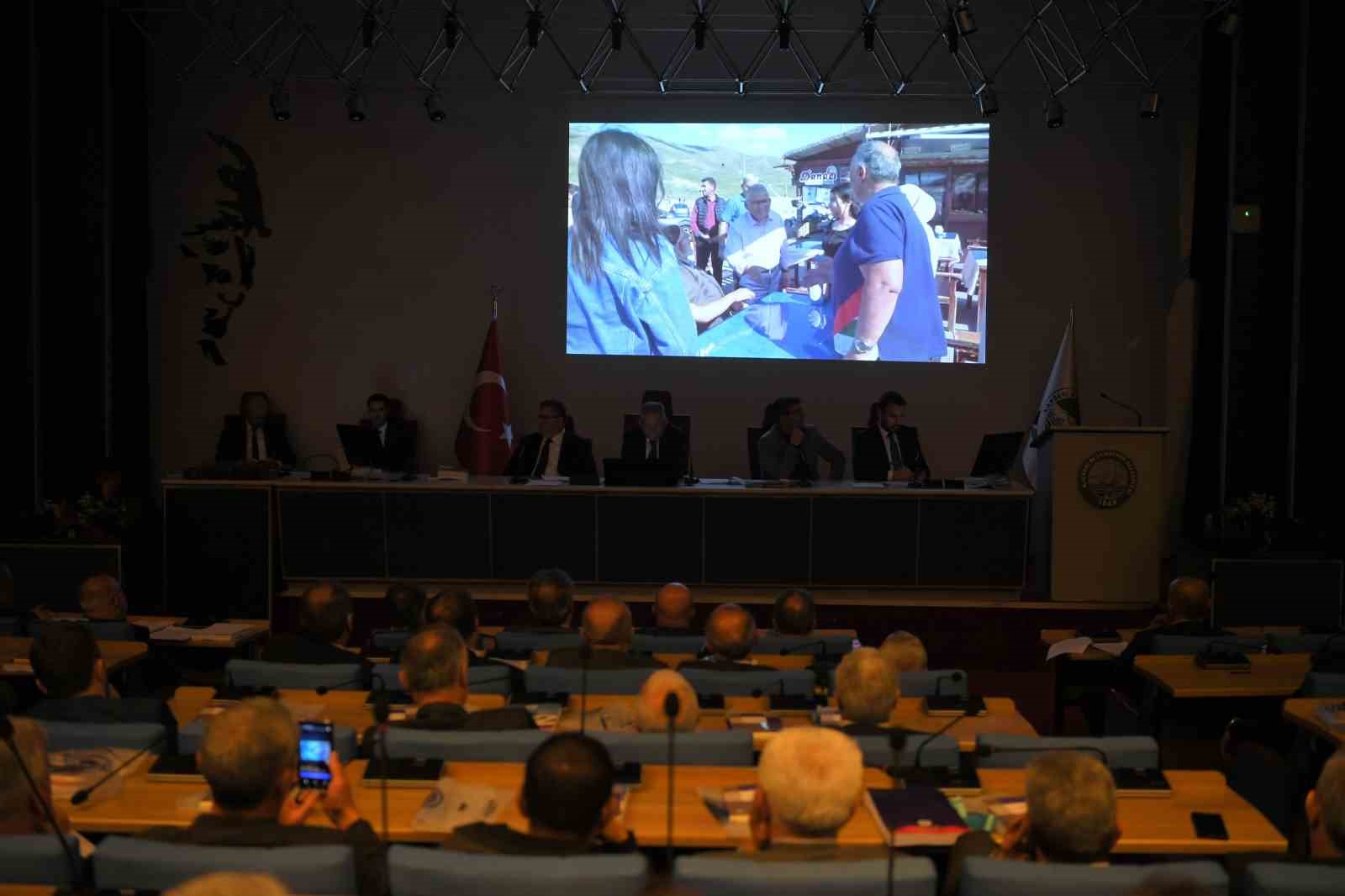 KAYSERİ BÜYÜKŞEHİR BELEDİYESİ NİSAN AYI MECLİS TOPLANTISI, DR. MEMDUH BÜYÜKKILIÇ