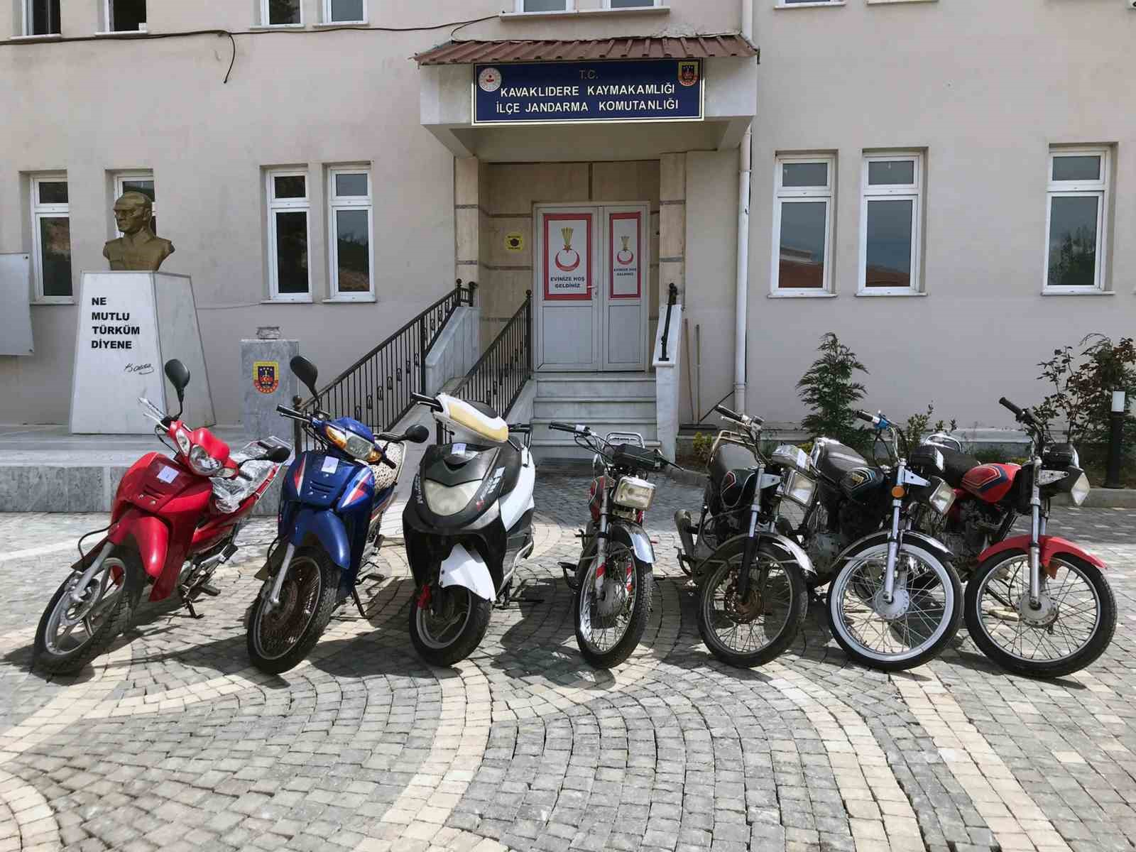 MUĞLA’NIN KAVAKLIDERE İLÇESİNDE OTURAN BİR ŞAHIS, DEĞİŞİK ZAMAN VE YERLERDE