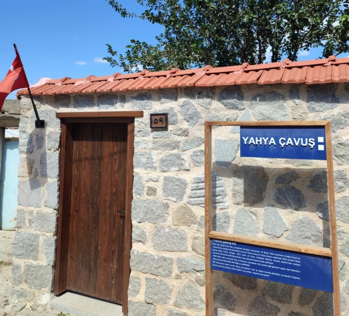 ÇANAKKALESAVAŞLARI SIRASINDA, 25 NİSAN 1915 GÜNÜ GELİBOLU YARIMADASI’NDA ERTUĞRUL KOYU’NA