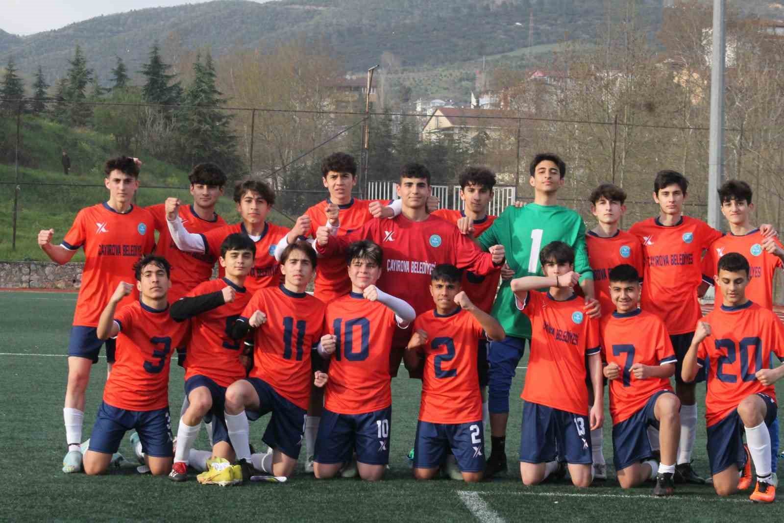 ÇAYIROVA BELEDİYESİ EĞİTİM SPOR KULÜBÜ (ÇESK) U-16 FUTBOL TAKIMI ADINI