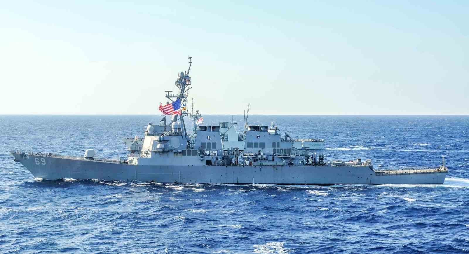 ÇİN TARAFINDAN YAPILAN AÇIKLAMADA, ABD DONANMASINA AİT BİR SAVAŞ GEMİSİNİN