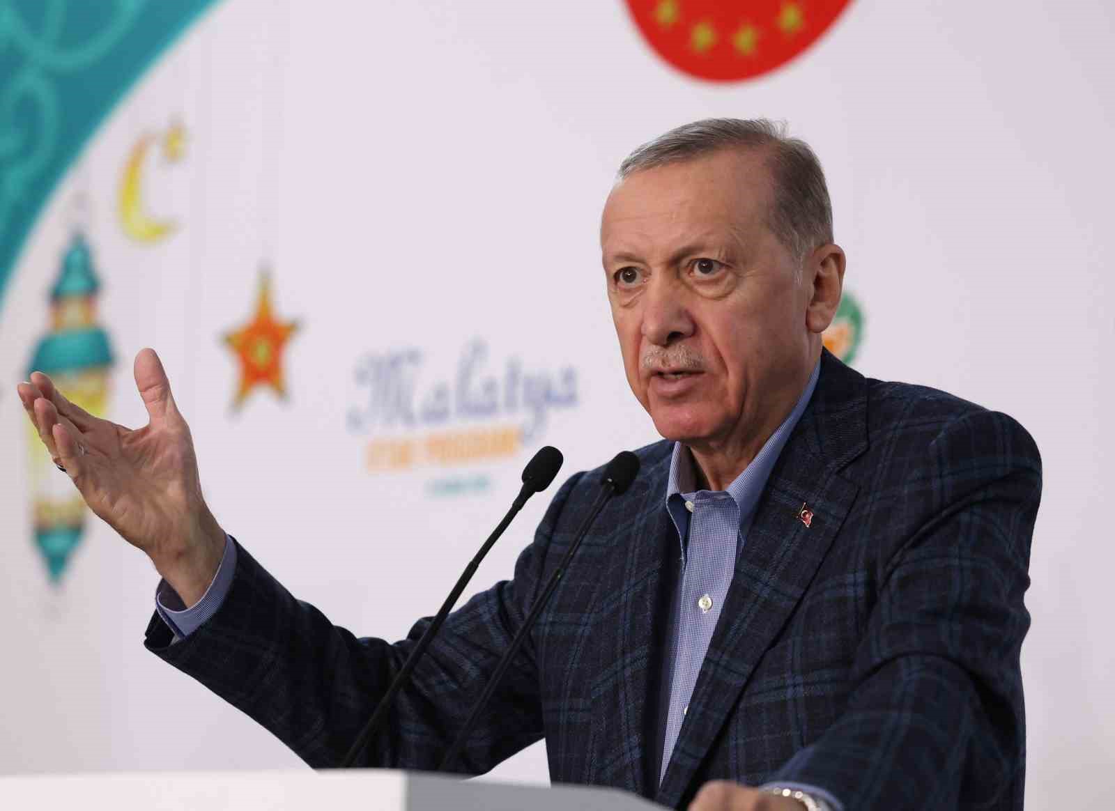 CUMHURBAŞKANI RECEP TAYYİP ERDOĞAN, “TERÖR ÖRGÜTLERİNİN UZANTILARI İLE AT PAZARLIĞI