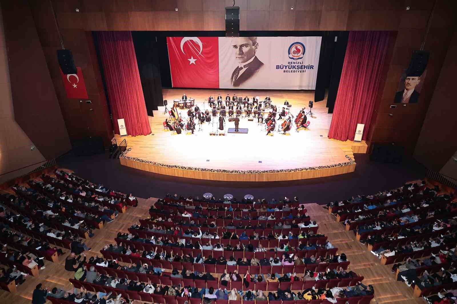 CUMHURBAŞKANLIĞI SENFONİ ORKESTRASI, DENİZLİ BÜYÜKŞEHİR BELEDİYESİNİN EV SAHİPLİĞİNDE SAHNE ALACAK.