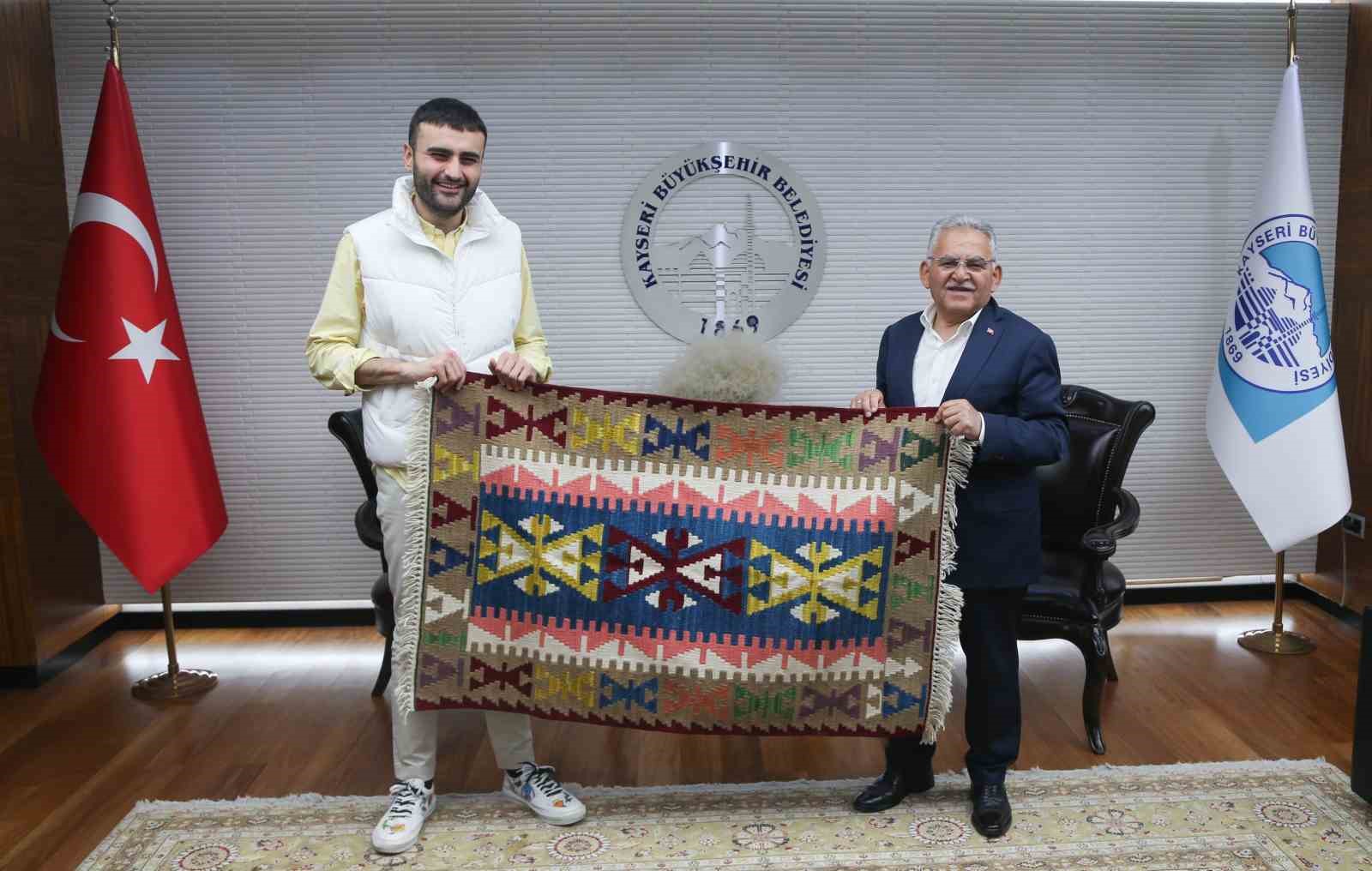 KAYSERİ BÜYÜKŞEHİR BELEDİYE BAŞKANI DR. MEMDUH BÜYÜKKILIÇ, ‘CZN BURAK’ ADIYLA