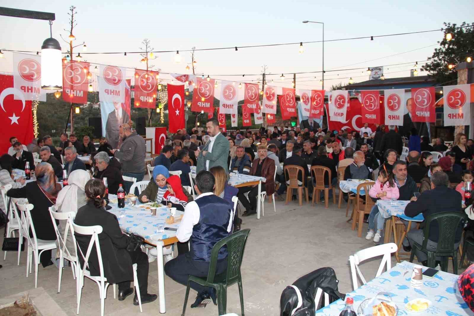DATÇA’DA MHP’DEN MİLLETVEKİLİ TANITIMI VE İFTAR YEMEĞİ