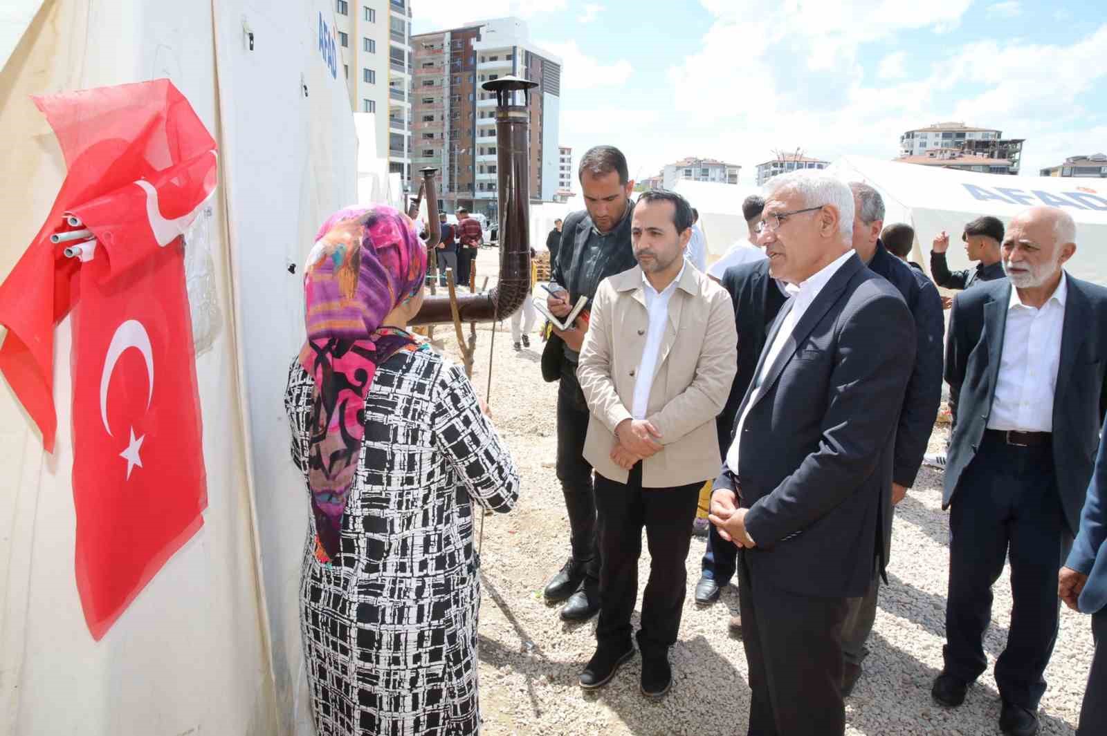 BATTALGAZİ BELEDİYE BAŞKANI OSMAN GÜDER, RAMAZAN BAYRAMI DOLAYISIYLA ÇADIR VE