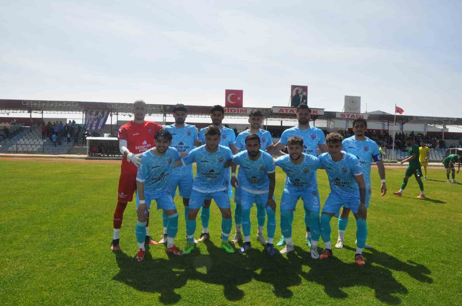 DİDİM BELEDİYESPOR, EVİNDEKİ SON MAÇINI KAZANDI; 2-1