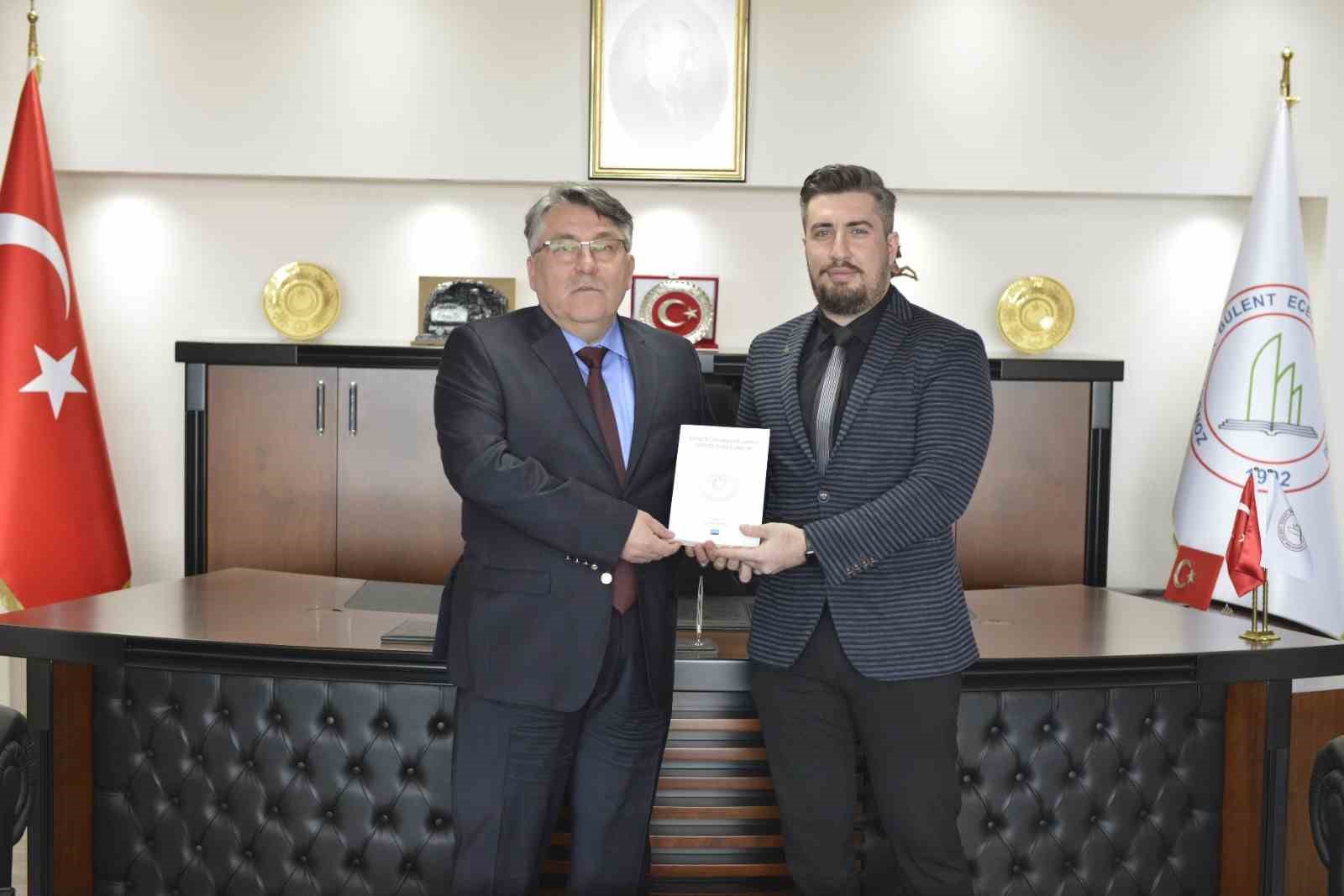 ZONGULDAK BÜLENT ECEVİT ÜNİVERSİTESİ ÖĞRETİM ELAMANLARINDAN ÖĞRETİM GÖREVLİSİ DR. CEMAL