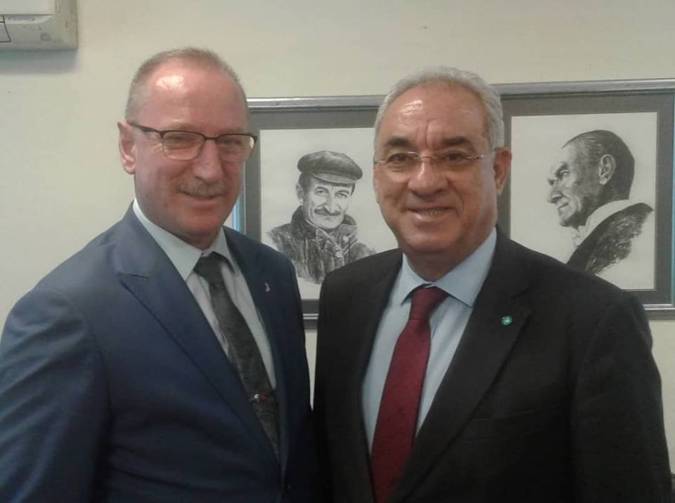 DSP GENEL BAŞKAN YARDIMCISI A. MURAT ÖZBİLGE(63) AİLESİ İLE BİRLİKTE