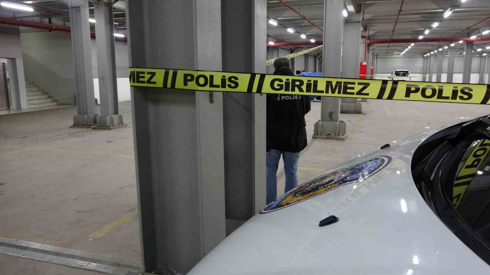 KOCAELİ’NİN KÖRFEZ İLÇESİNDE İKİ KURUP ARASINDA ÇIKAN BIÇAKLI KAVGADA 1’İ