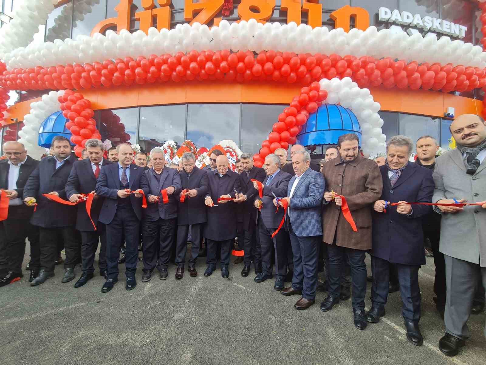 ERZURUM'UN YERLİ FİRMALARINDAN DÜZGÜN MARKET, AVM KONSEPTİNDEKİ 23’NCÜ VE EN