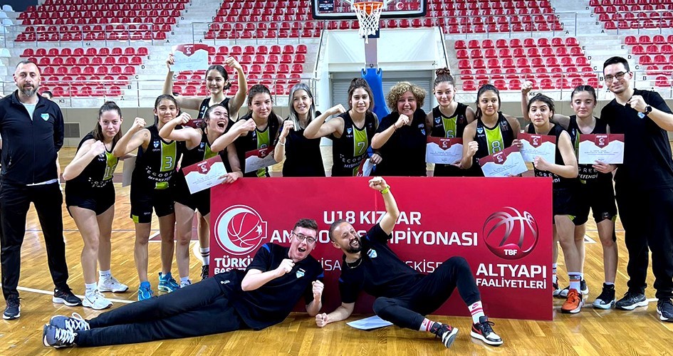 DENİZLİ’DE 2022-2023 BASKETBOL YEREL LİGLER U18 KIZLAR KATEGORİSİNDE ŞAMPİYO OLAN