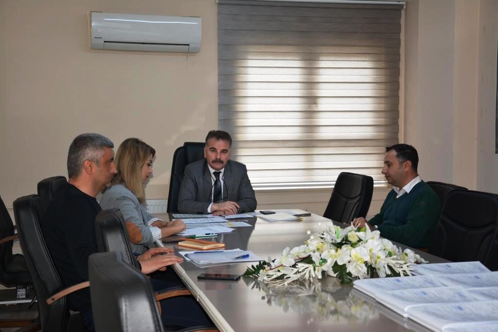 BALIKESİR EDREMİT’TE ALTERNATİF TARIMSAL ÜRETİMİ GELİŞTİREREK BÖLGEYE YENİ İŞ İMKANLARI