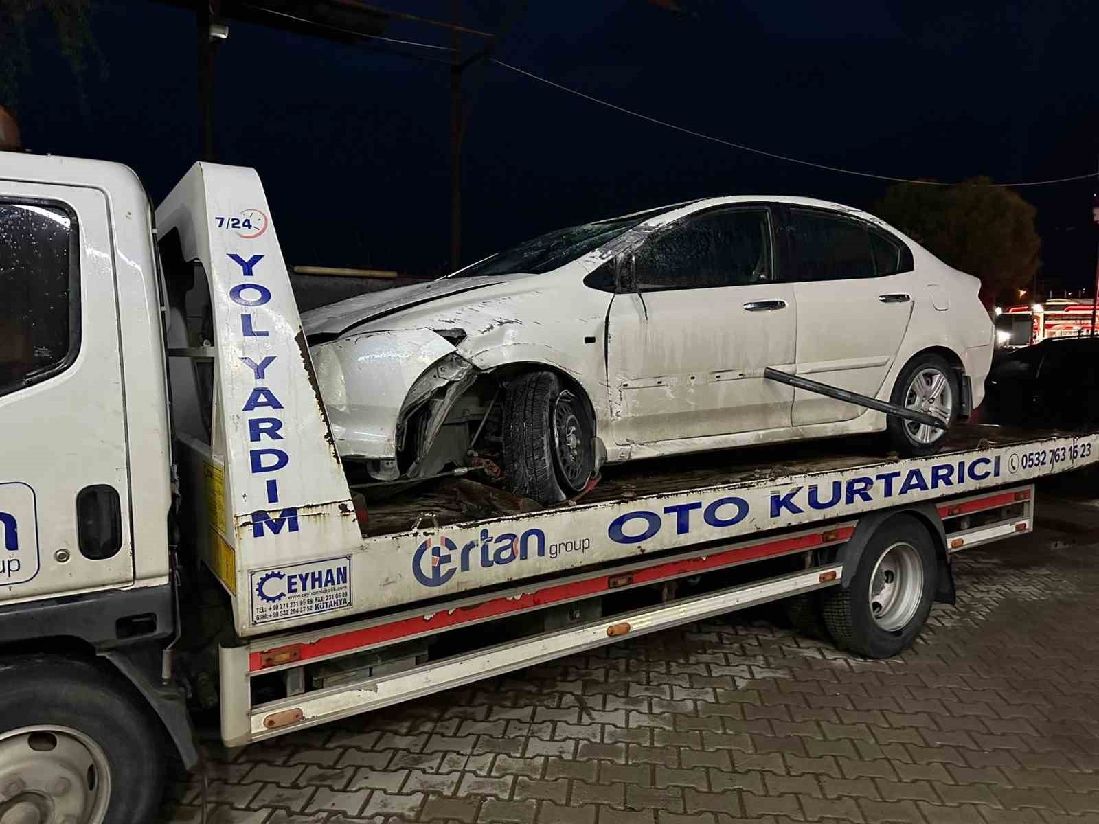 ELAZIĞ’DA DİREKSİYON HAKİMİYETİNİ KAYBEDEN KADIN SÜRÜCÜ, KÖMÜRHAN TÜNELİ İÇERİSİNDE TAKLA