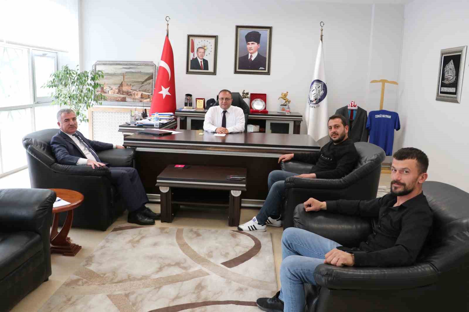 ELBİSTAN’DAN İŞ İNSANLARI HAVZA’YA TEŞEKKÜR ZİYARETİ GERÇEKLEŞTİRDİ