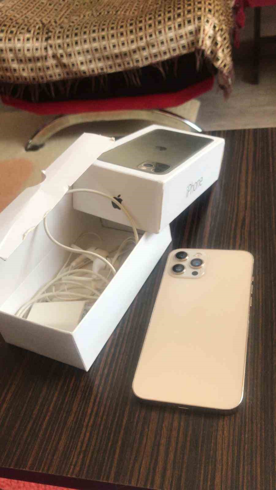 ENGELLİ VATANDAŞA SAHTE TELEFON SATMIŞ
