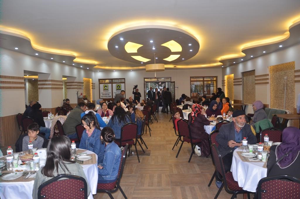 KONYA'NIN EREĞLİ İLÇESİNDE YAŞAYAN YETİM, ÖKSÜZ ÇOCUKLAR VE AİLELERİ, EREĞLİ