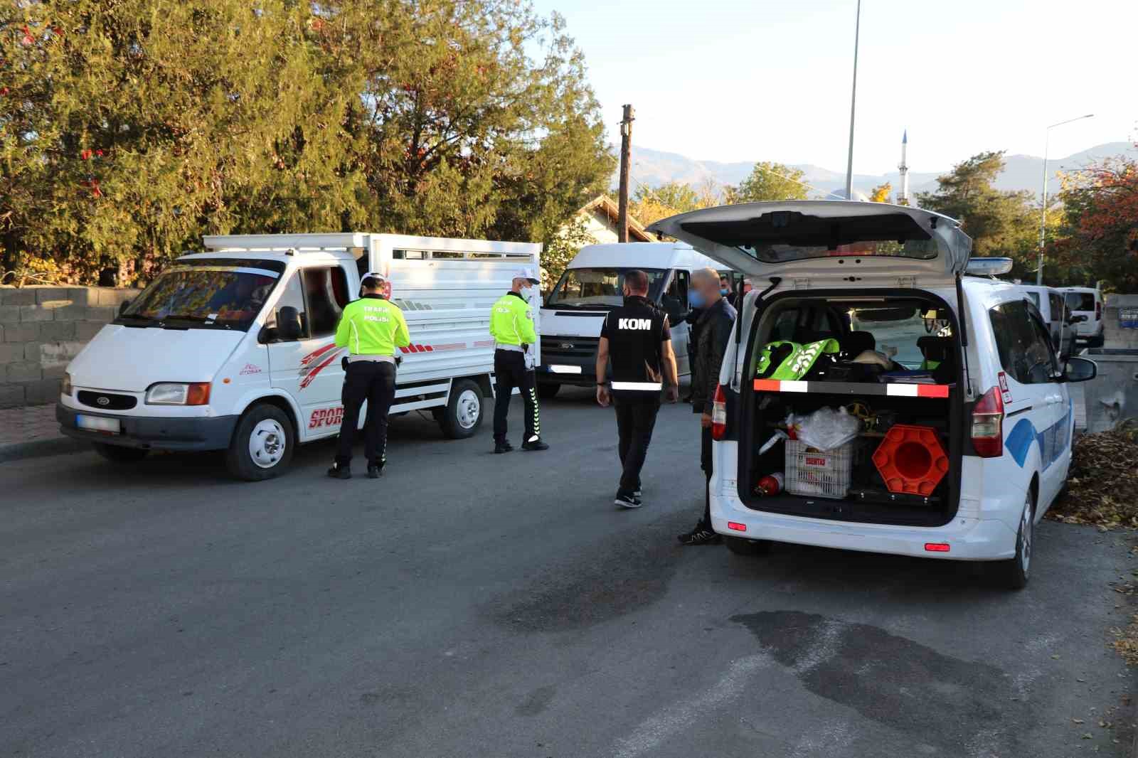ERZİNCAN’DA ASAYİŞ UYGULAMASI GERÇEKLEŞTİRİLDİ