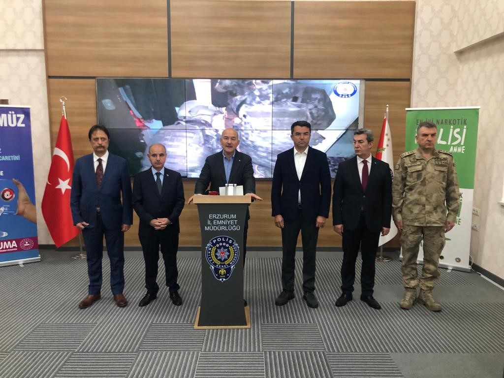 İÇİŞLERİ BAKANI SÜLEYMAN SOYLU OPERASYONUN DETAYLARINI ERZURUM’DA AÇIKLADI
