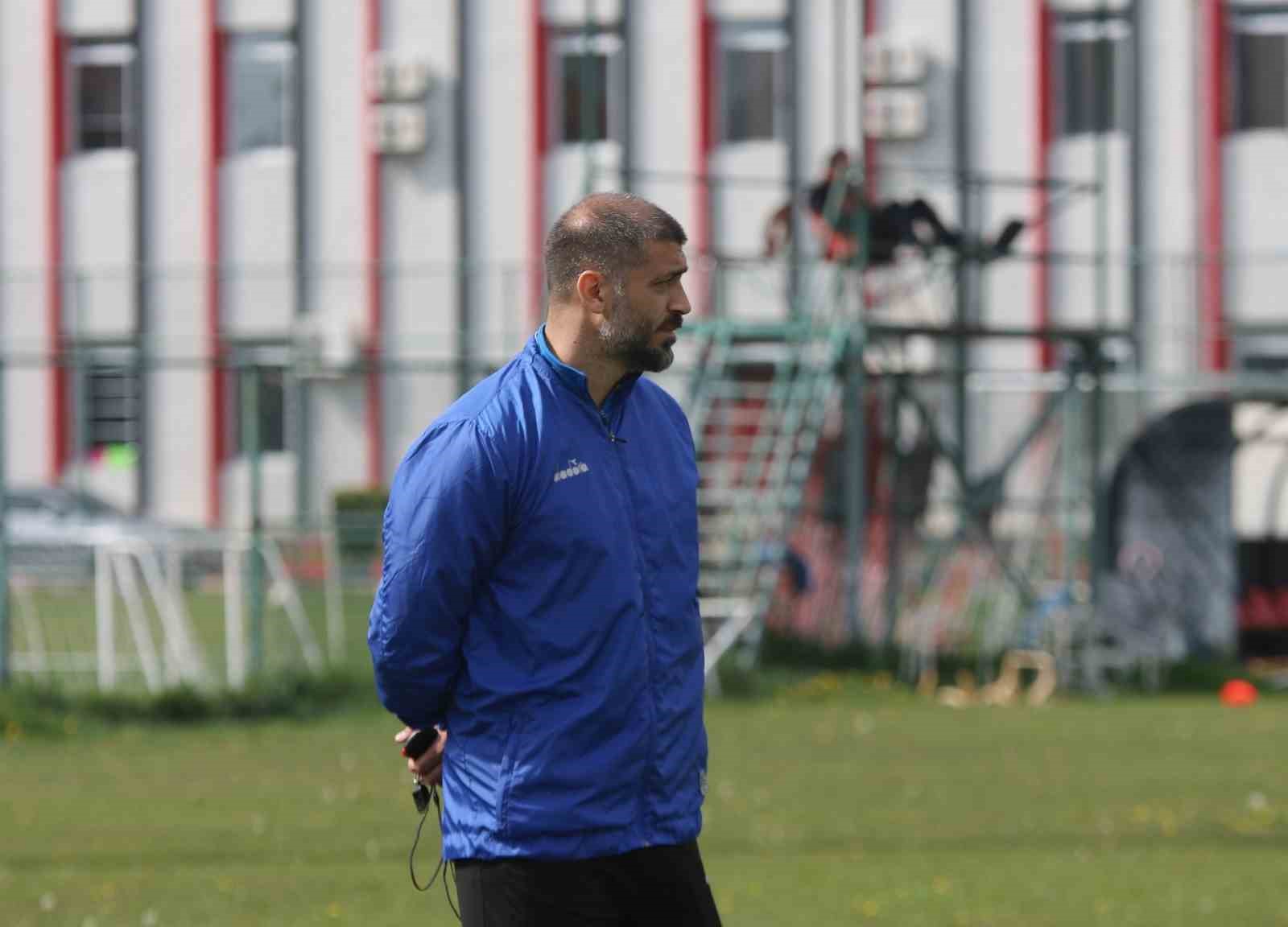 ESKİŞEHİRSPOR’DA ALİ ONUR CERRAH DÖNEMİNİN SONA ERMESİNİN ARDINDAN TEKNİK DİREKTÖRLÜK