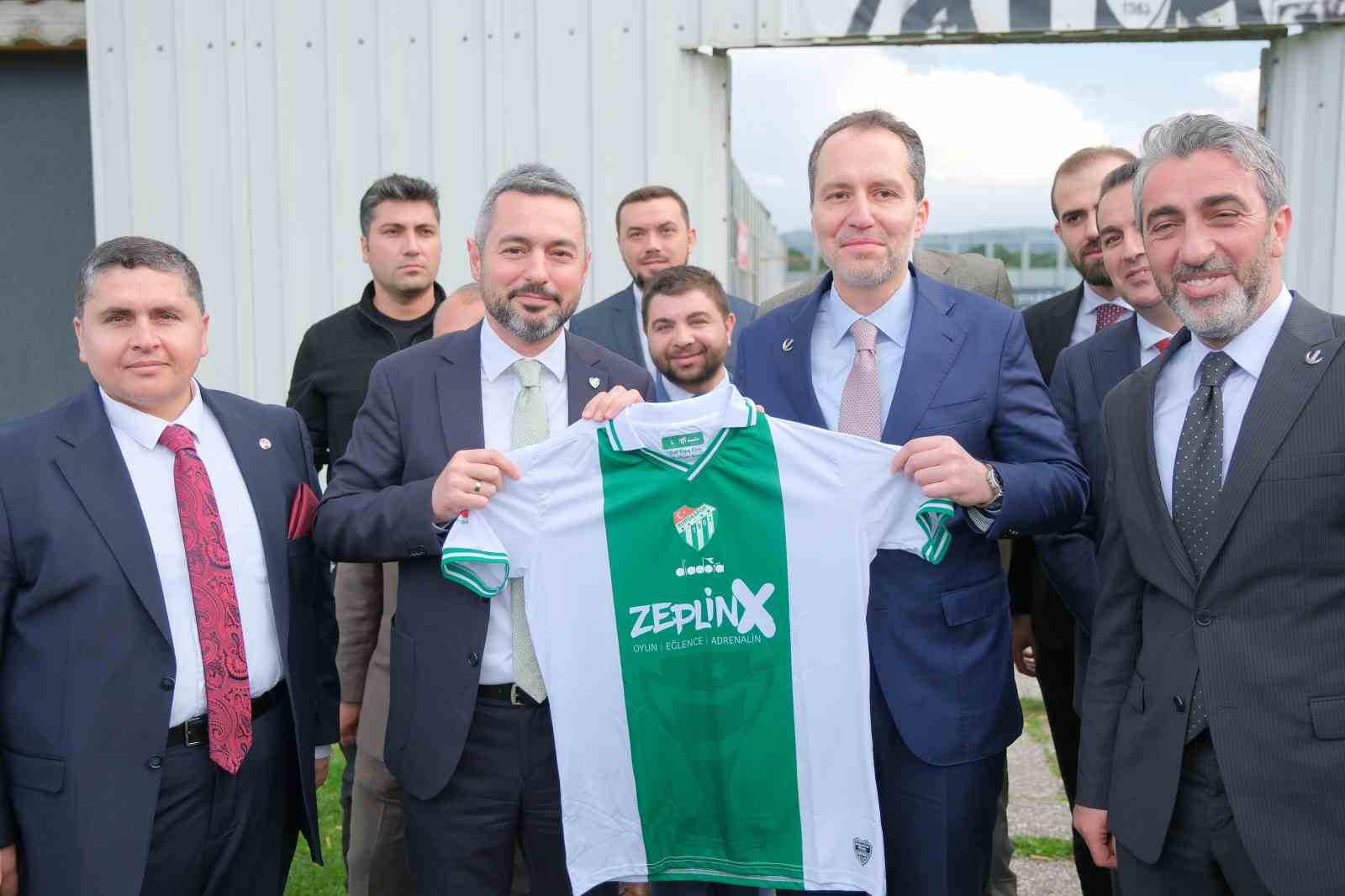 YENİDEN REFAH PARTİSİ GENEL BAŞKANI DR.FATİH ERBAKAN, BURSASPOR'U ZİYARET ETTİ.